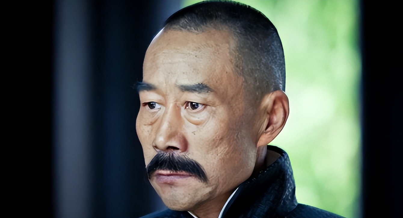 韩雪曝娱乐圈某女明星黑料,_娱乐圈明星丑闻_那英虐待员工事件