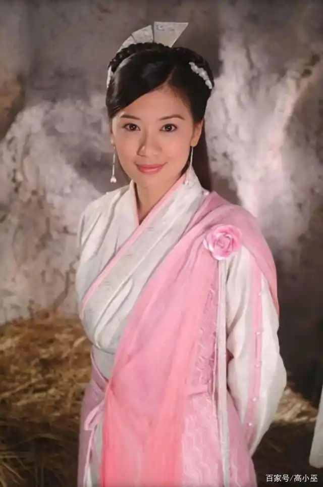 身高不够容貌来凑的女星_娱乐圈身高焦虑_娱乐圈哪些女名星很矮