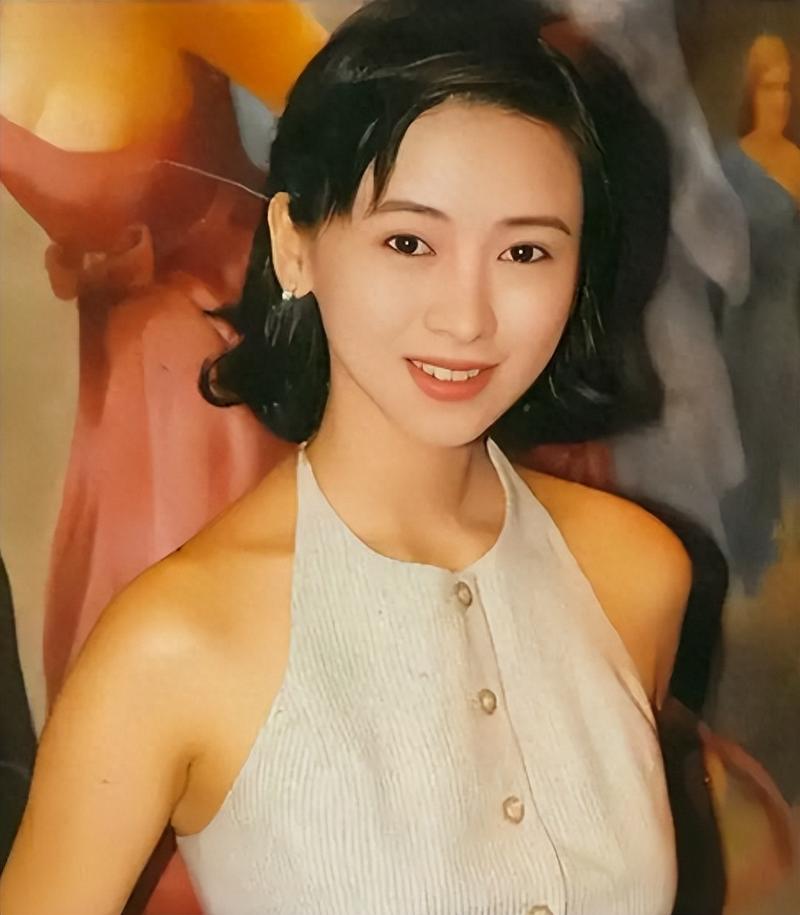 出道比较早的明星_最早出道的艺人_出道最早的女明星